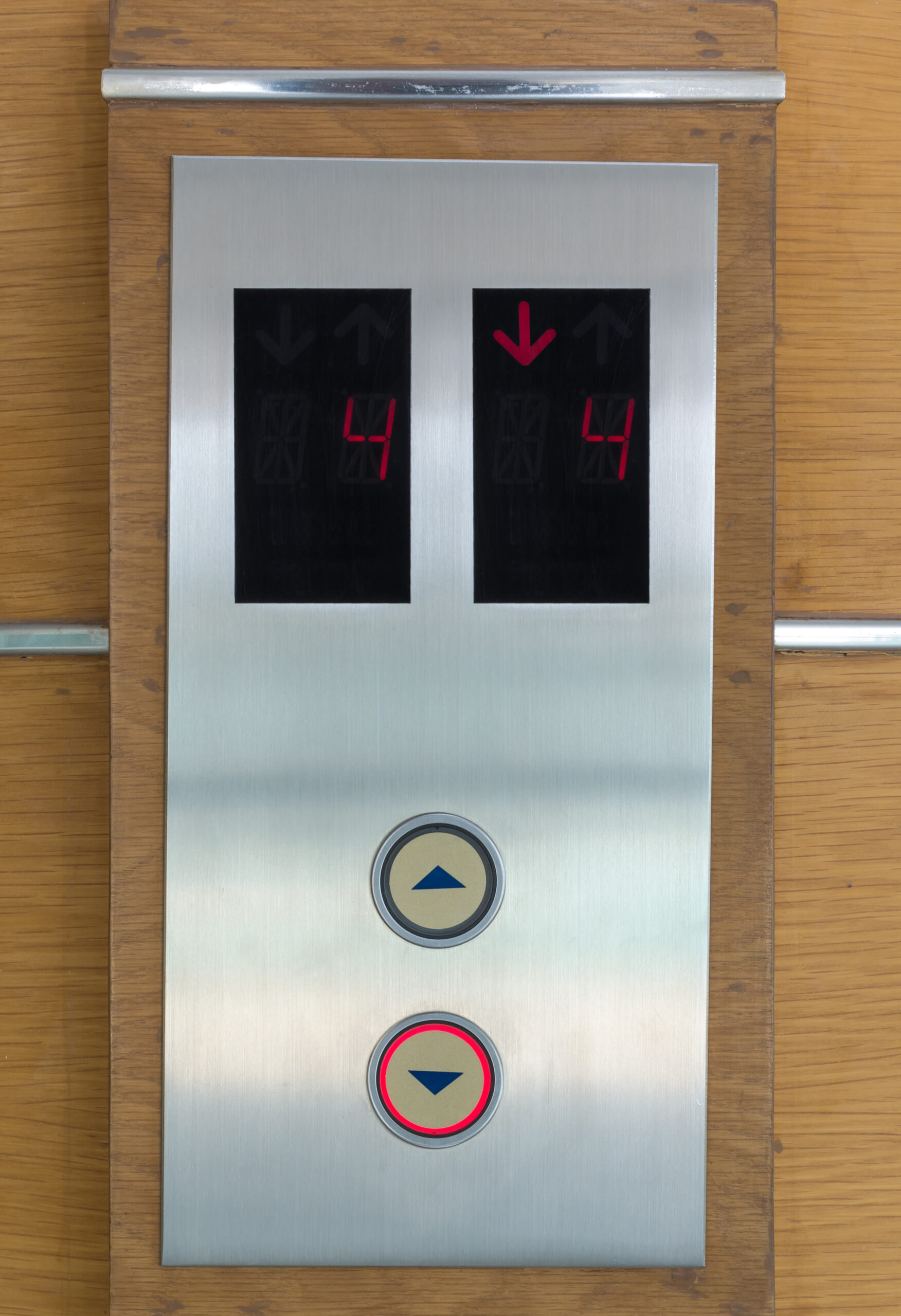 Elevator buttons showing the floor level